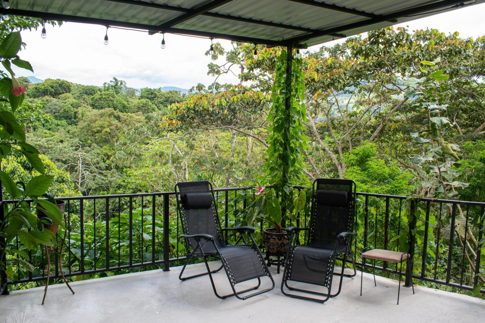 Toucan Lane Hotel And Restaurant Nuevo Arenal Esterno foto