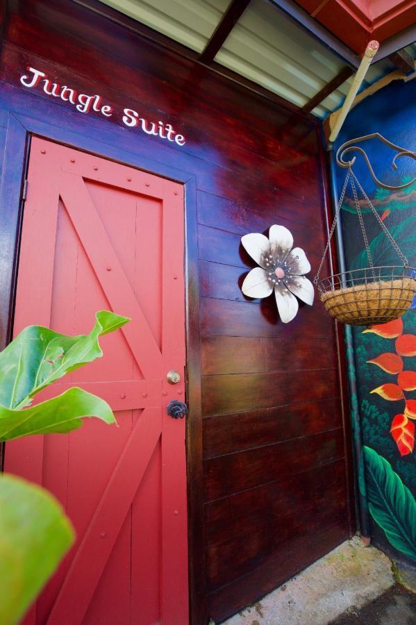 Toucan Lane Hotel And Restaurant Nuevo Arenal Esterno foto